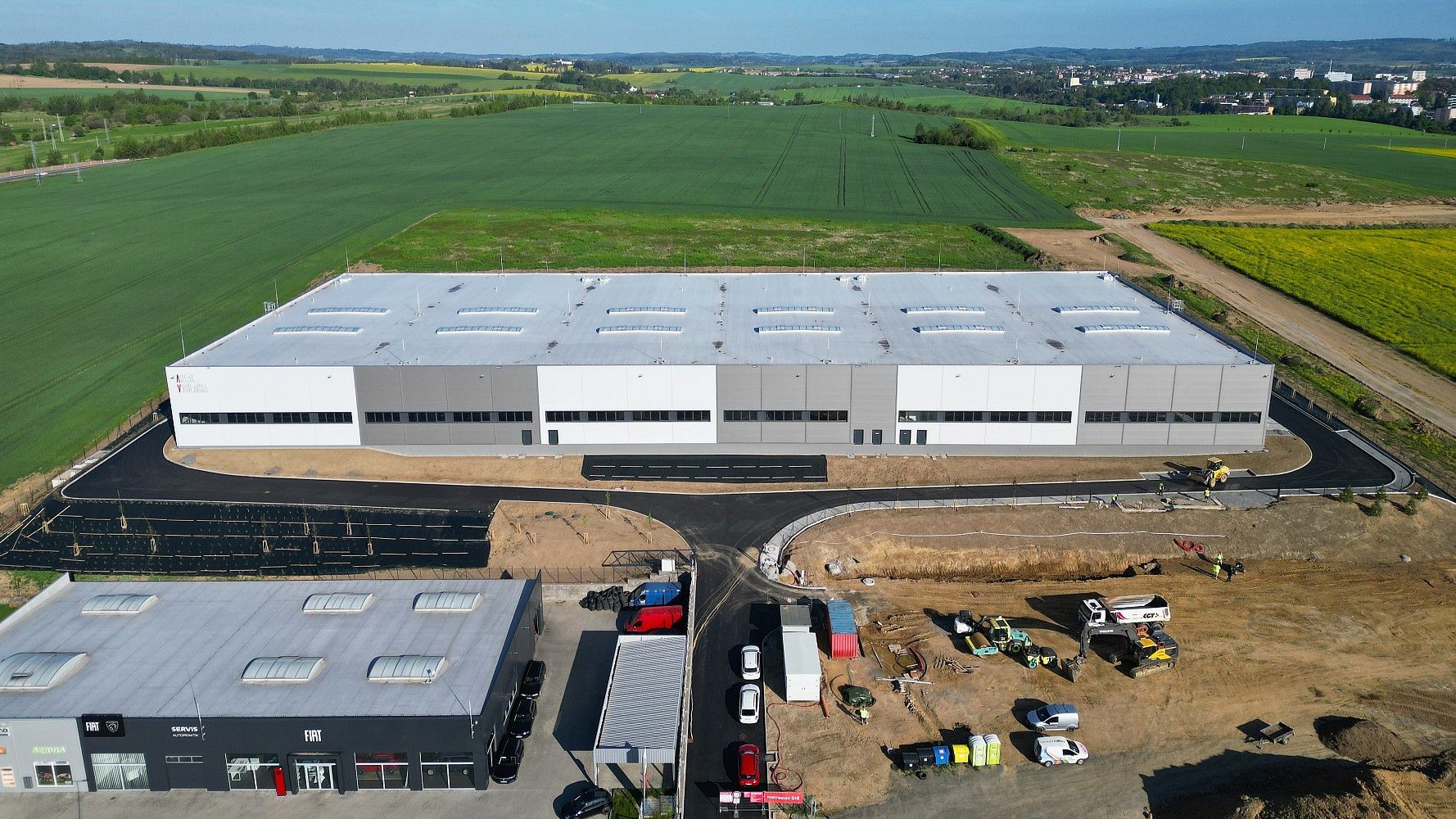 Sklady, Znojemská, Jihlava, 10 000 m² - 2