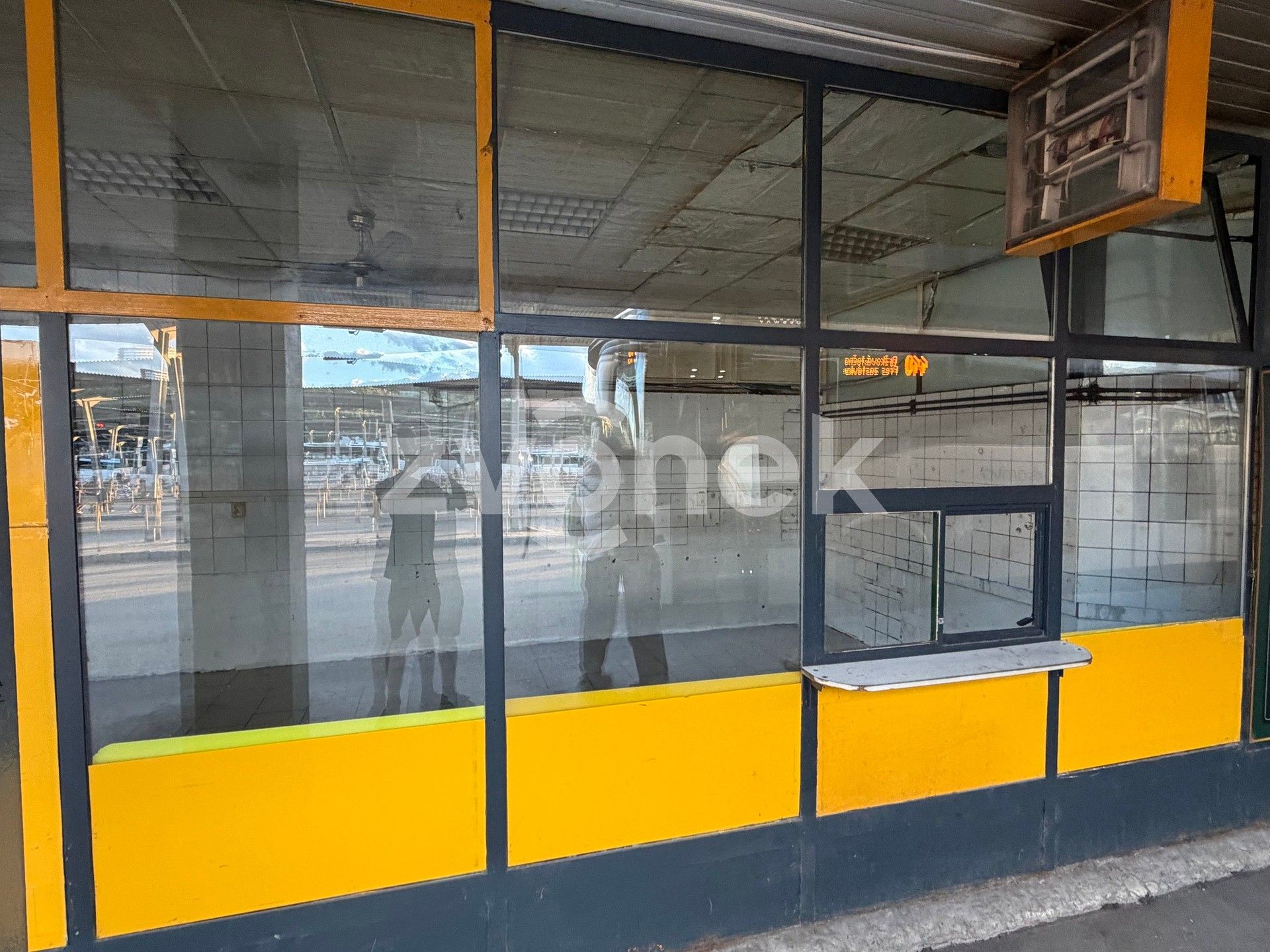 Obchodní prostory · 21 m² · Trávník, Zlín - 4