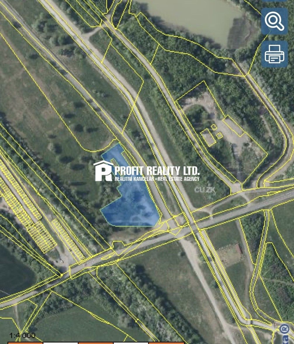 Prodej komerční pozemek - Bílina