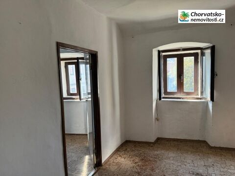 Prodej byt - 987 66, Zahraničí