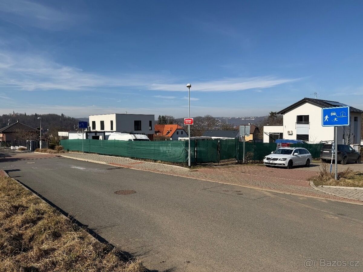 Pozemky pro bydlení, Praha, 156 00