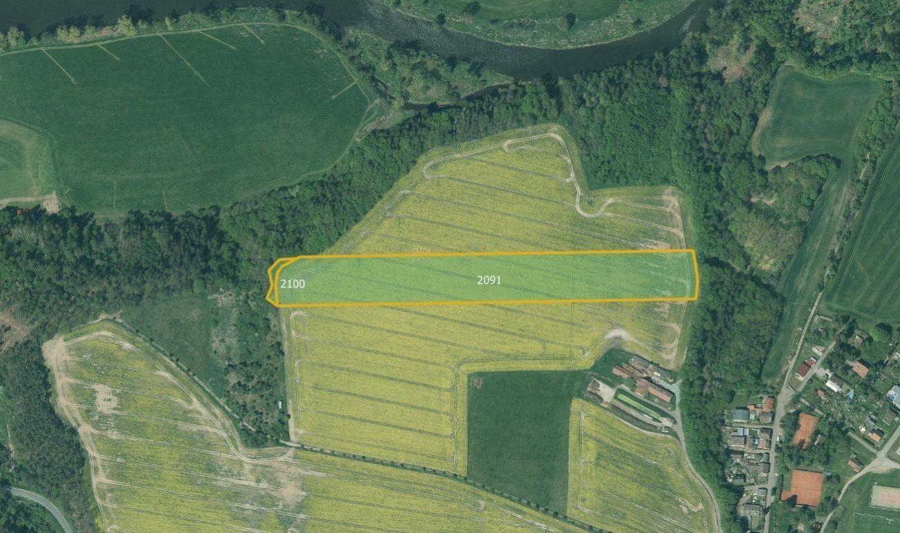 Prodej zemědělský pozemek - Chrást