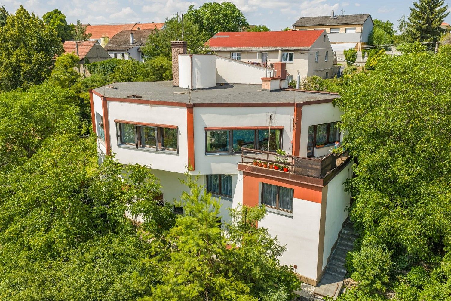 Vily, Nad školou, Tuchoměřice, okres Praha-západ, 460 m² - 1