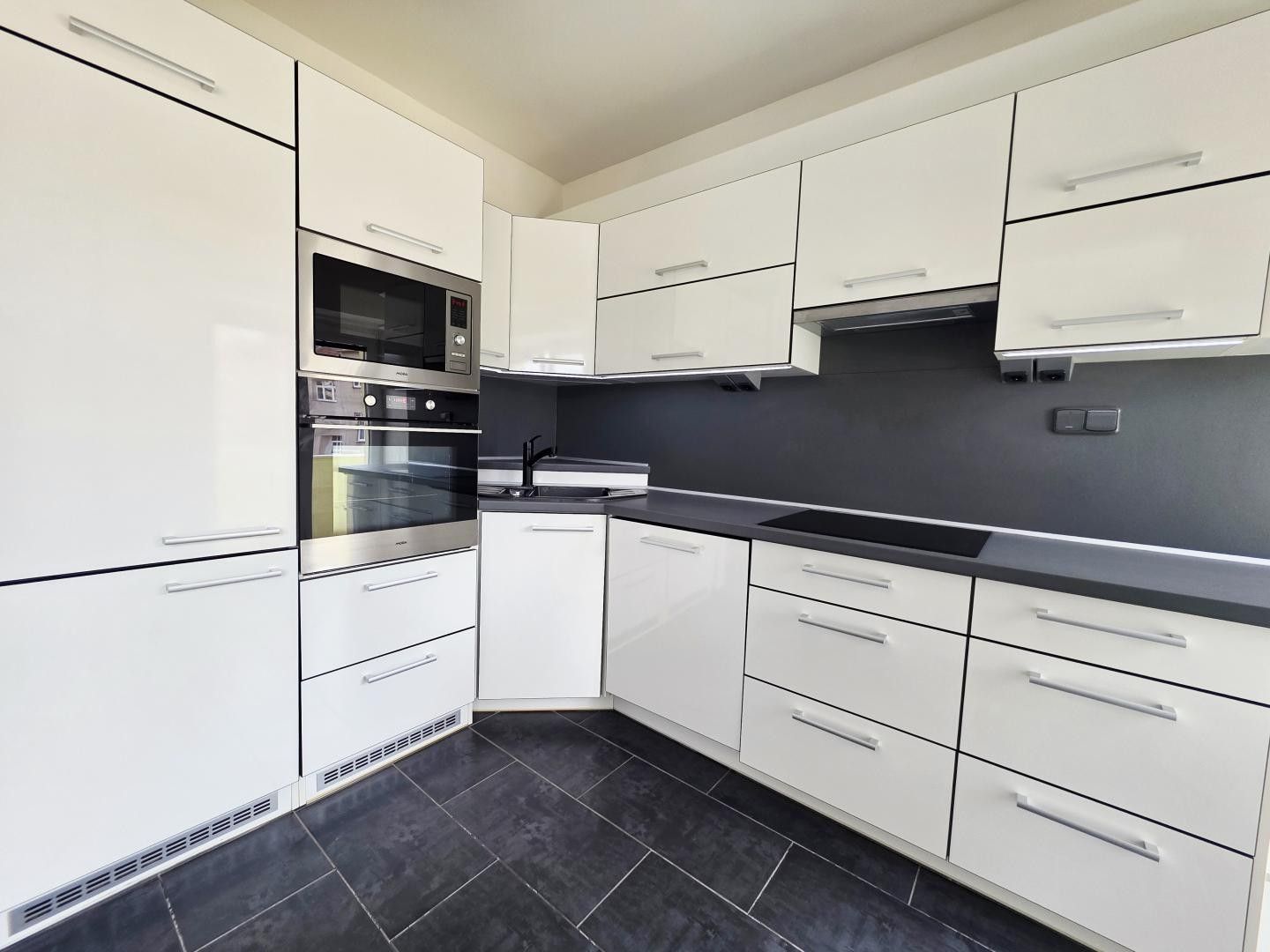 2+1, Mojmírovo náměstí 2045, Brno Královo Pole, 55 m² - 1