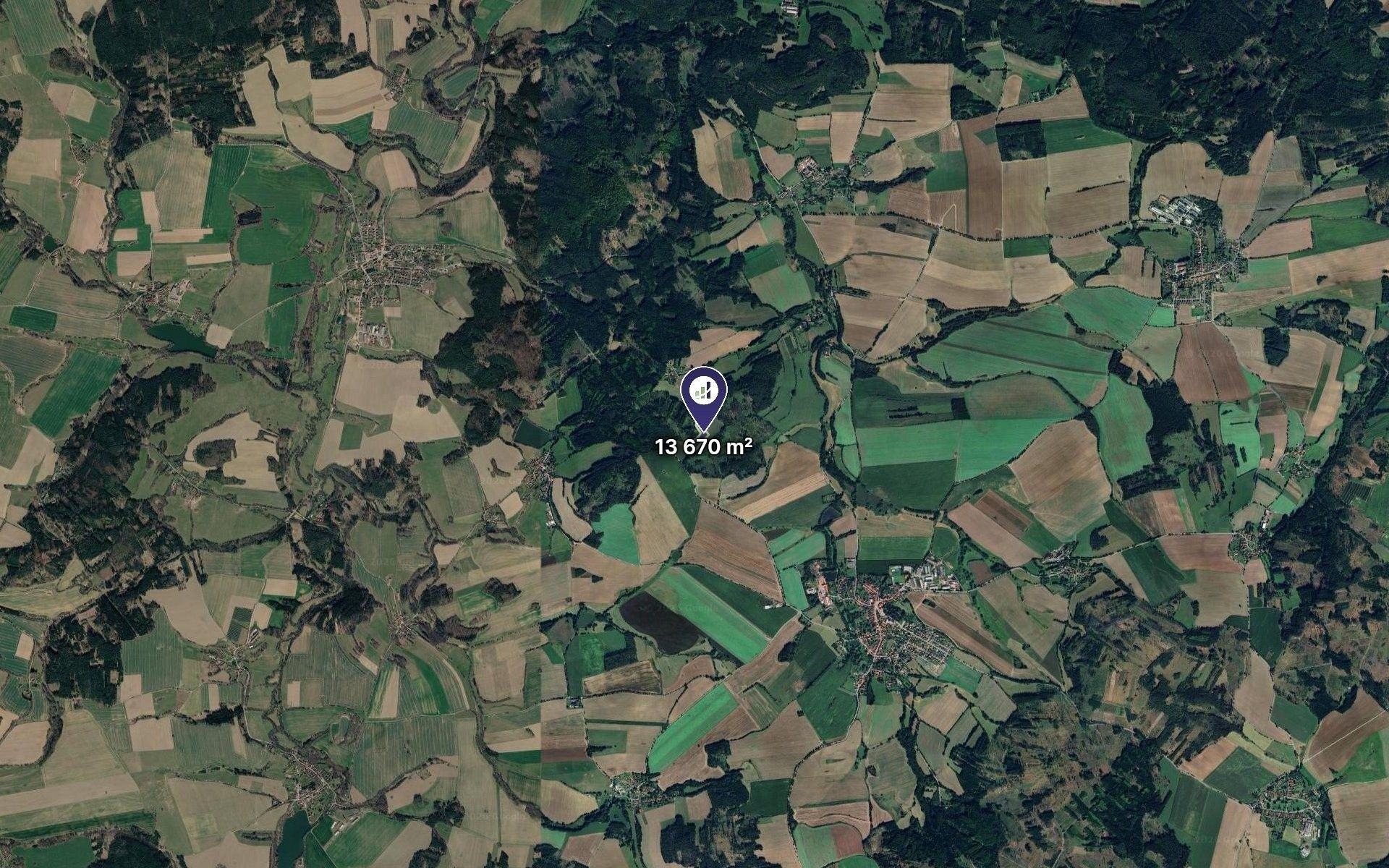 Louky, Pravonín, 13 670 m² - 2