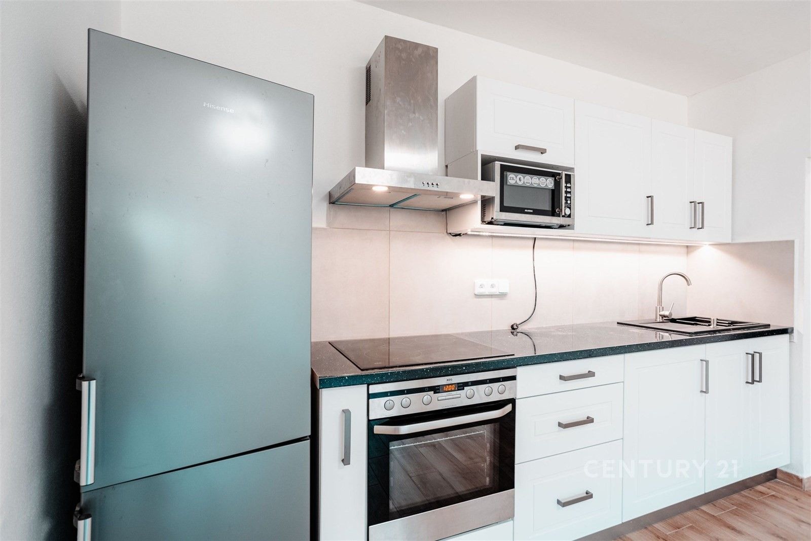 Pronájem byt 2+kk - Otín, Jindřichův Hradec, 48 m²