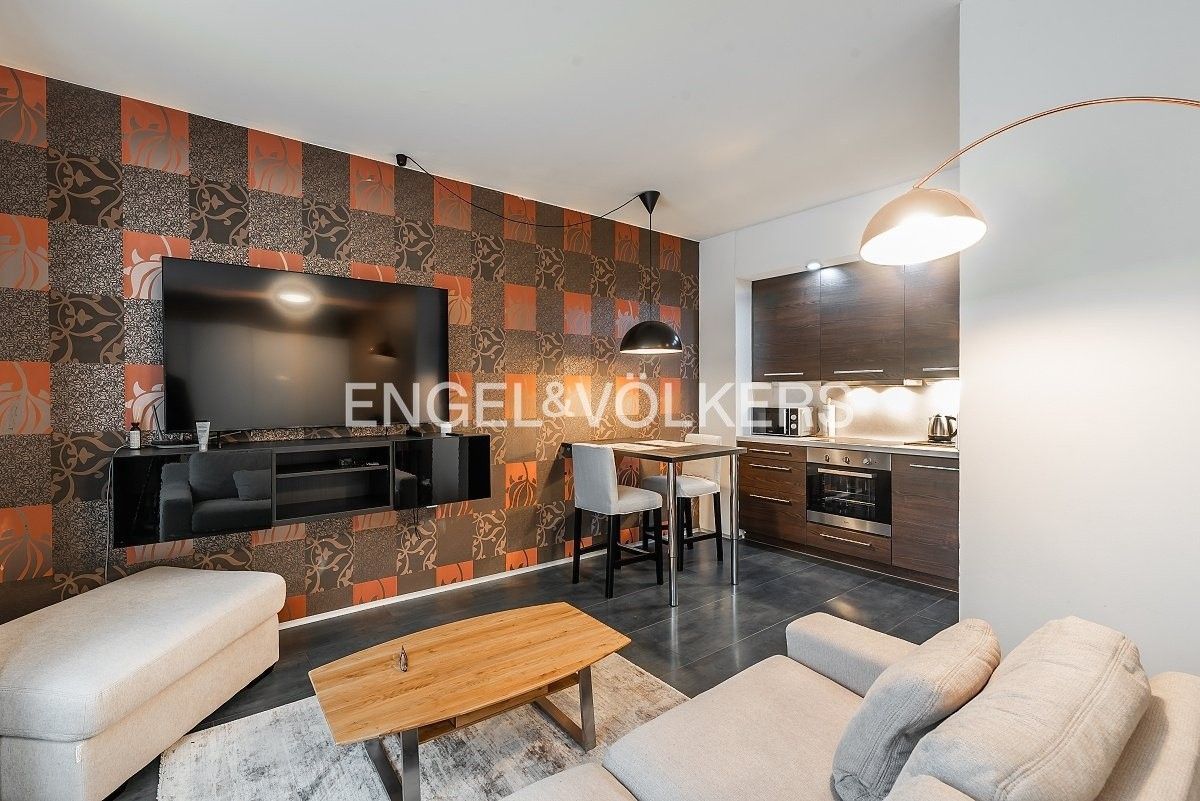 Pronájem byt 1+kk - Mlýnská, Praha, 35 m²