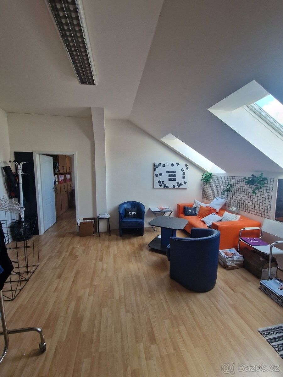 Pronájem kancelář - Jesenice, 252 42