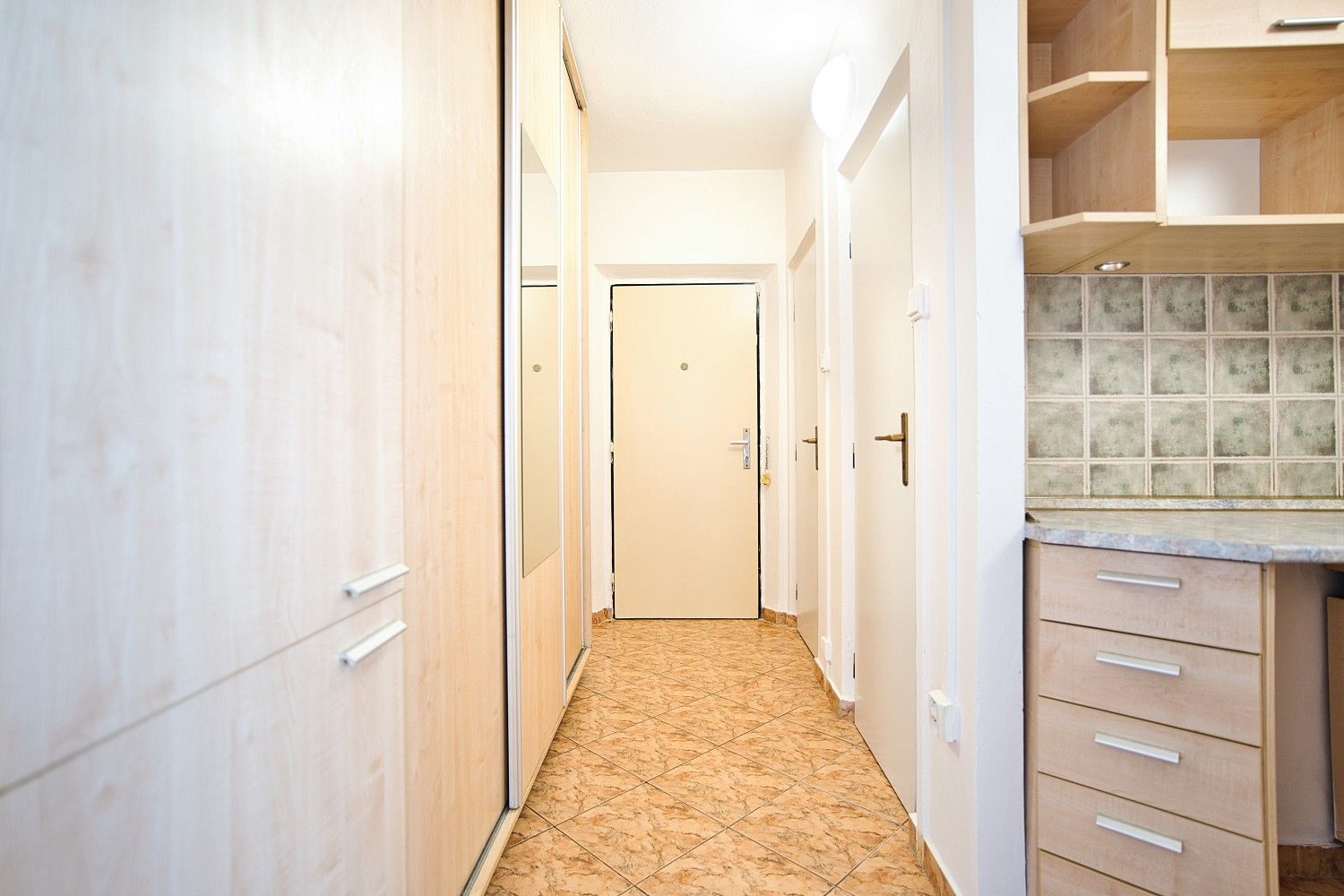 Byt 1+kk · 23 m² · Olomouc - Neředín, Olomoucký kraj - 3