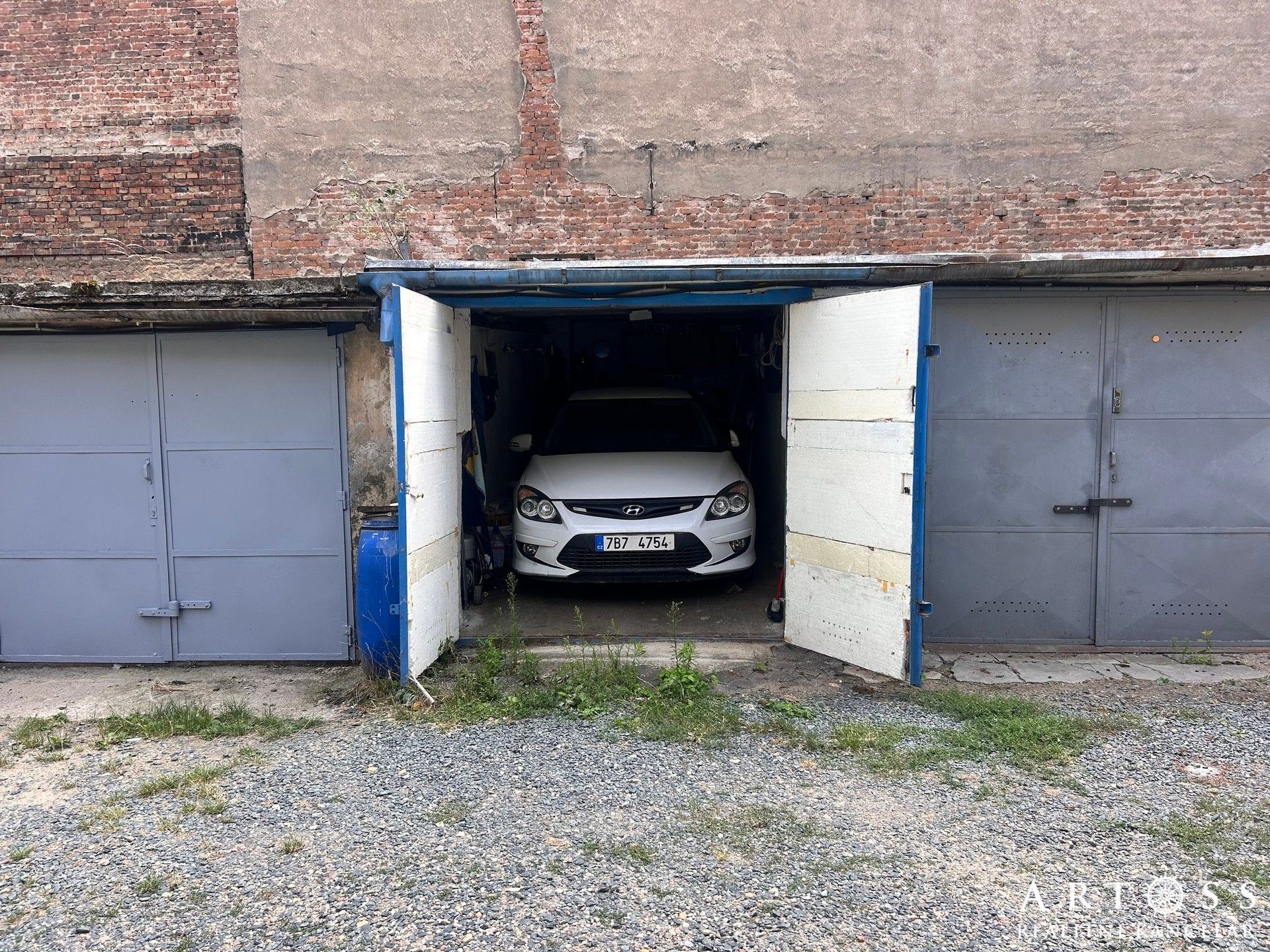 Garáže, Štefánikova, Brno, 16 m² - 1