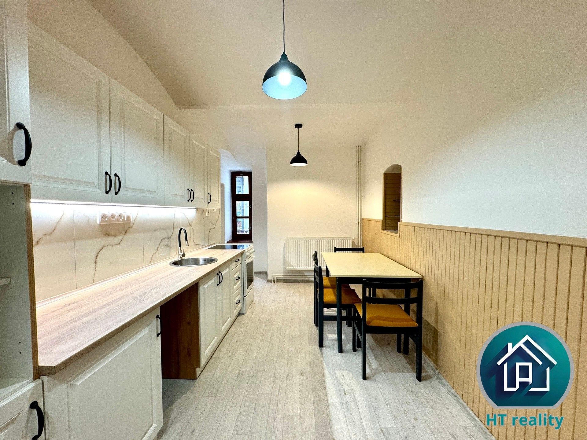 Pronájem byt 2+1 - Rooseveltova, Český Krumlov, 56 m²