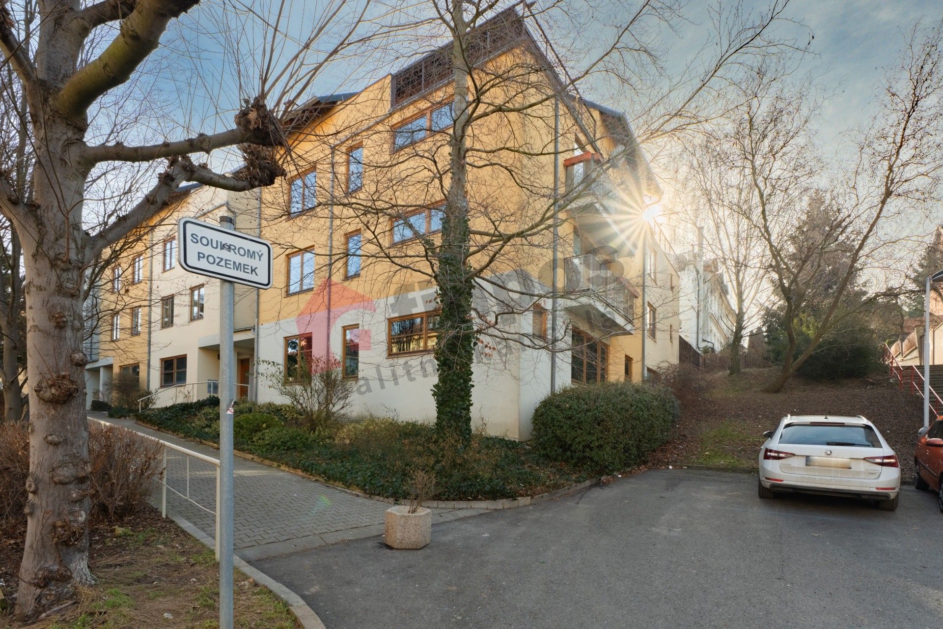 3+kk, Hošťálkova 392, Praha, 92 m²