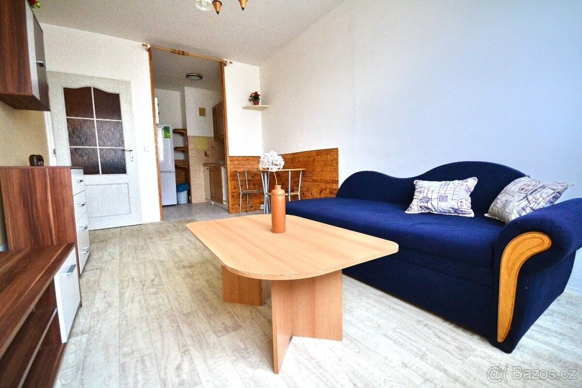 Byty, Kladno, 272 01