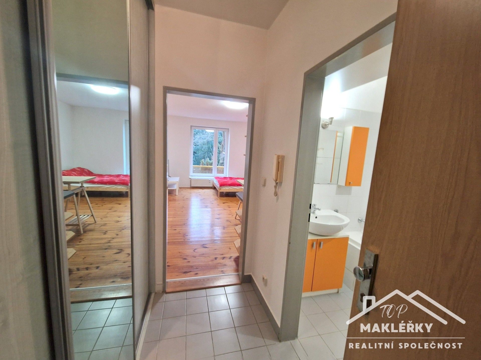 Byt 1+kk · 30 m² · V Lázních, Jesenice - 3