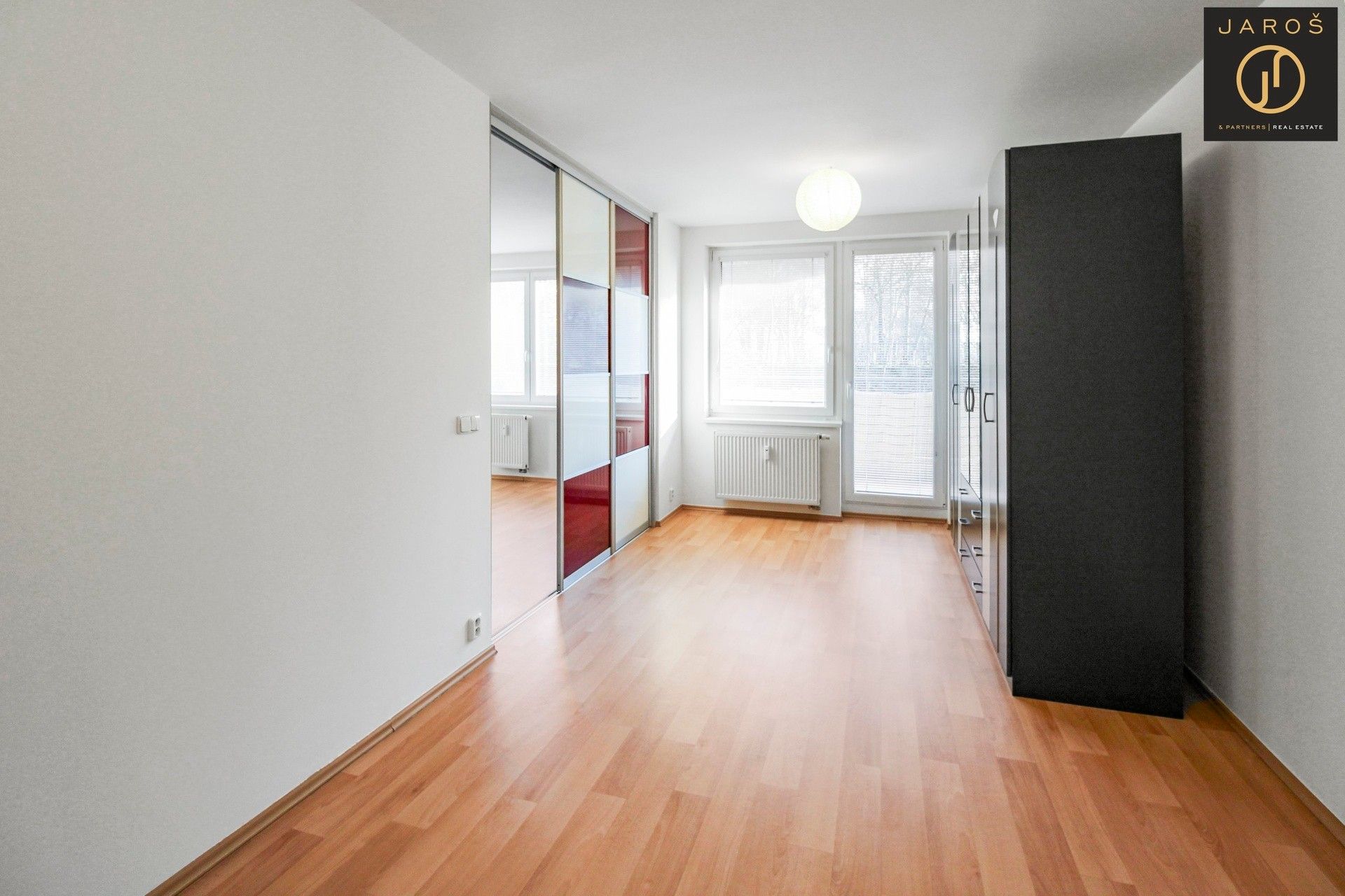 Pronájem byt 2+kk - Ve slatinách, Praha, 48 m²