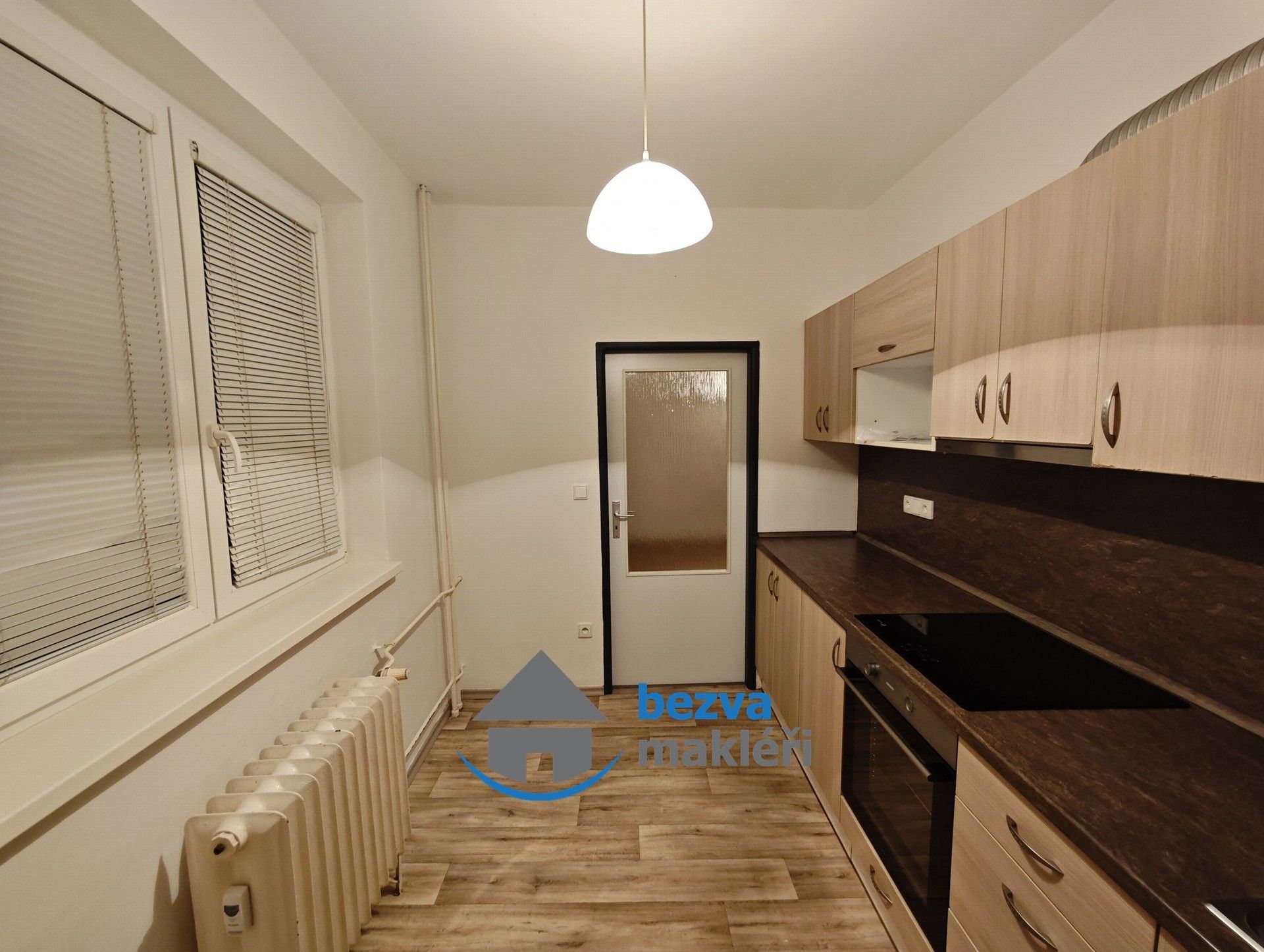 2+1, Československé armády, Skuteč, 52 m² - 2