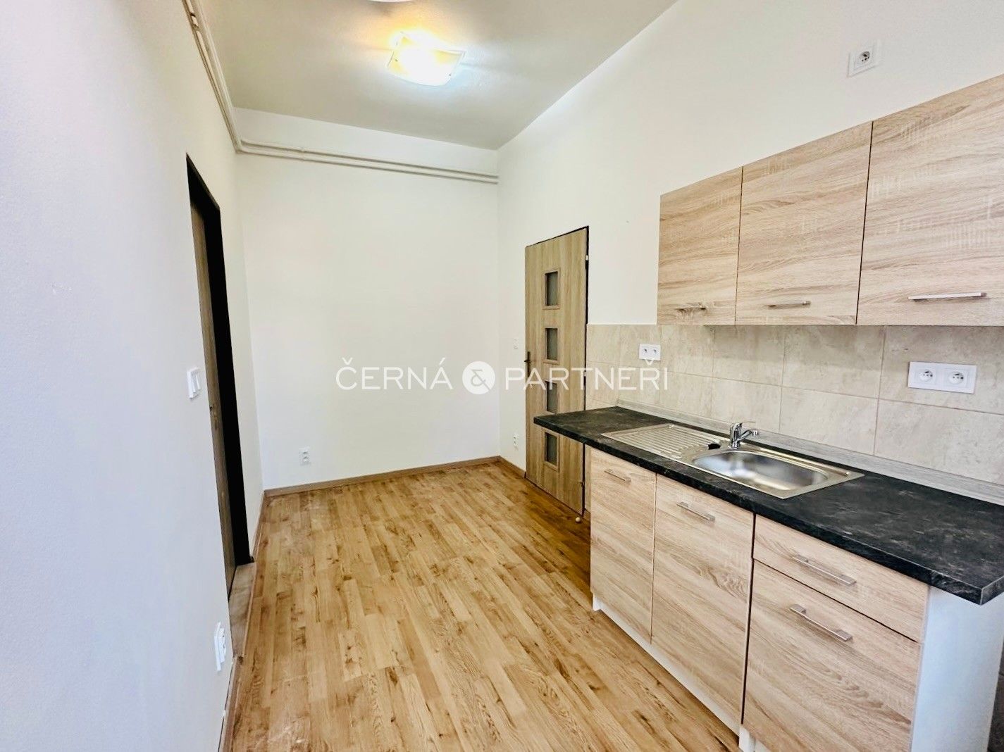 1+1, Jateční, Aš, 34 m²