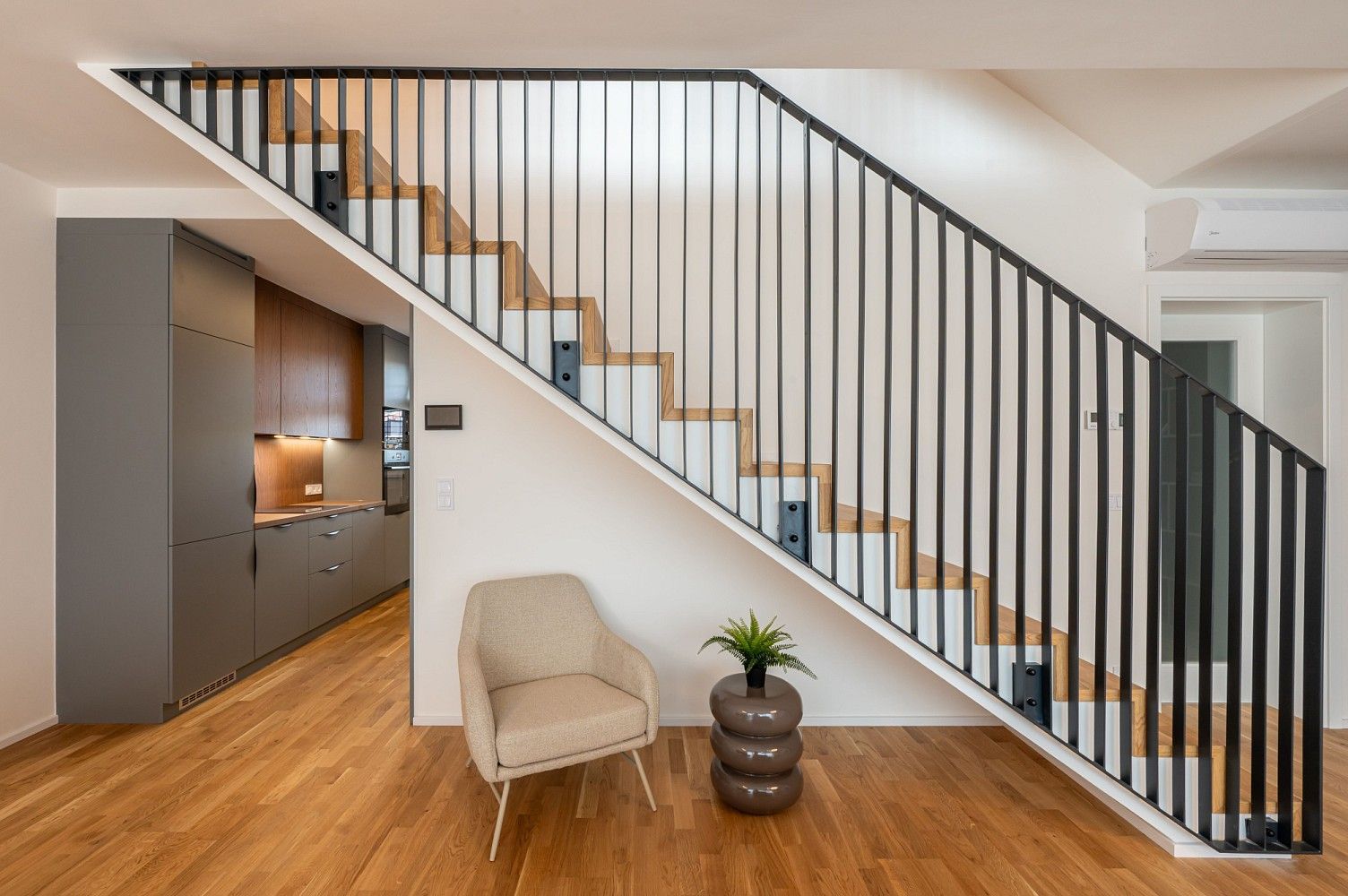 Prodej rodinný dům - Klecany, okres Praha-východ, Středočeský kraj, 142 m² - 5