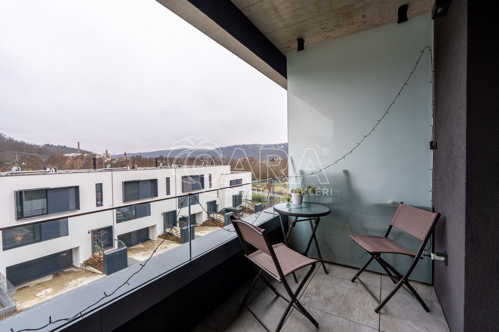 Pronájem byt 1+kk - Skálové, Praha, 44 m²