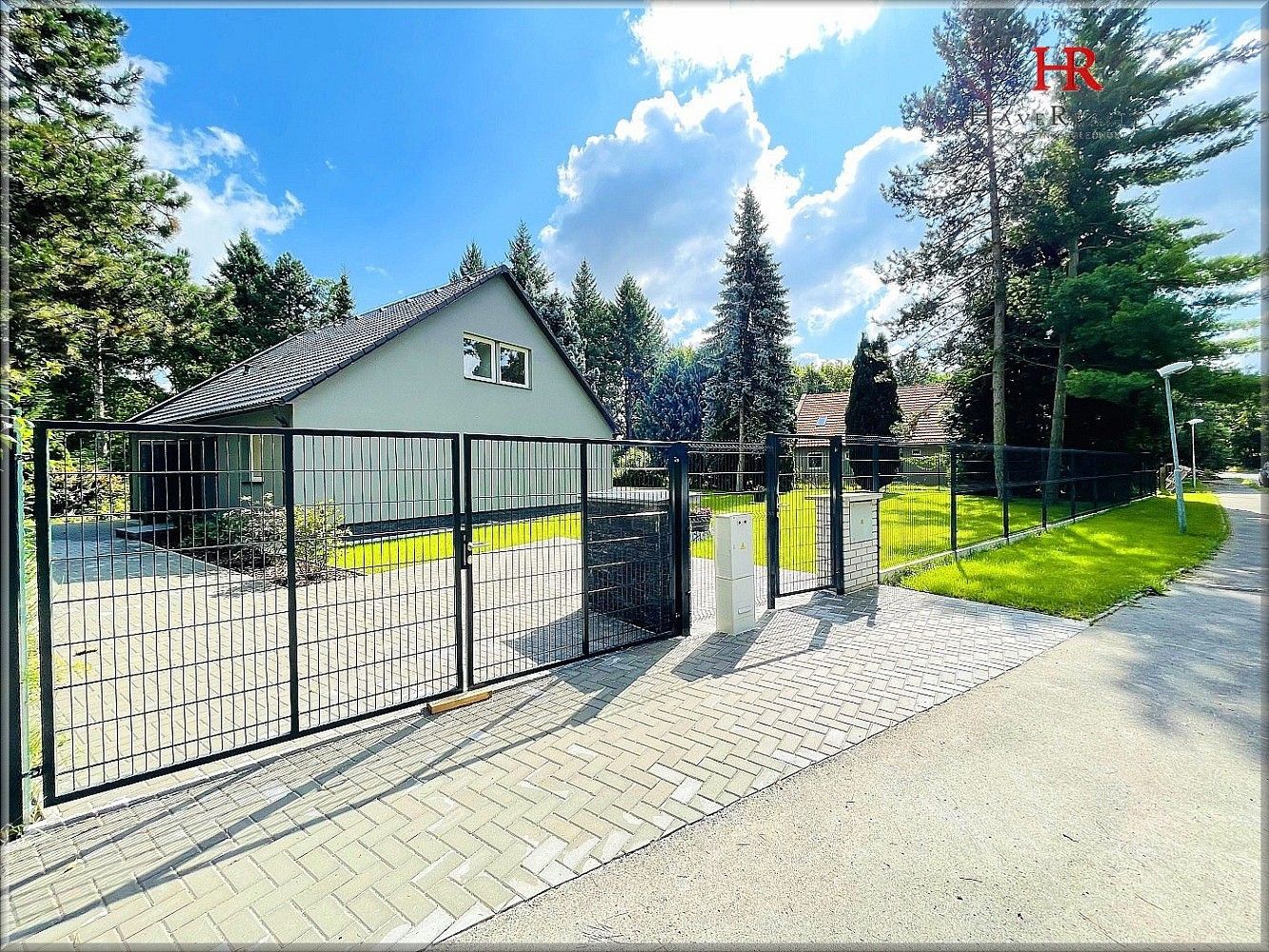 Prodej rodinný dům - Průhonice, okres Praha-západ, Středočeský kraj, 185 m² - 2