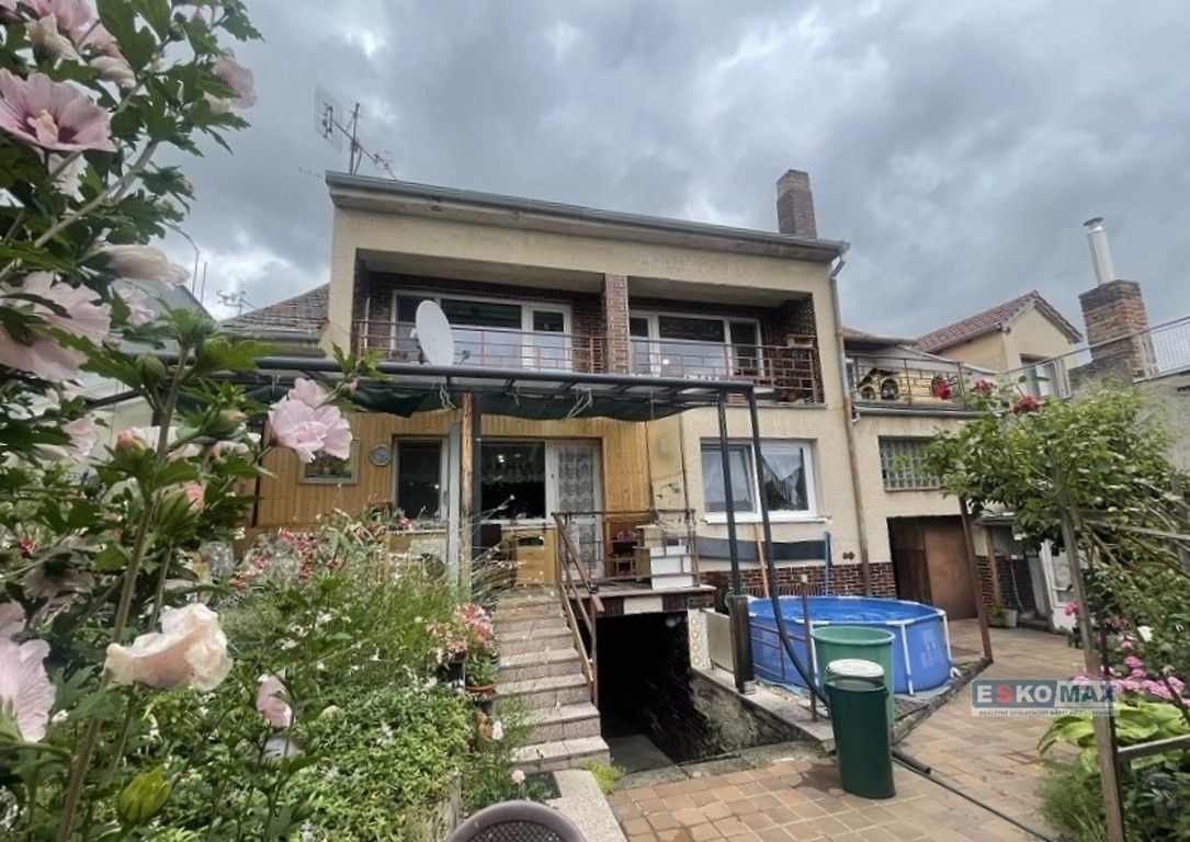 Prodej dům - Hlavní, Břeclav, 300 m²