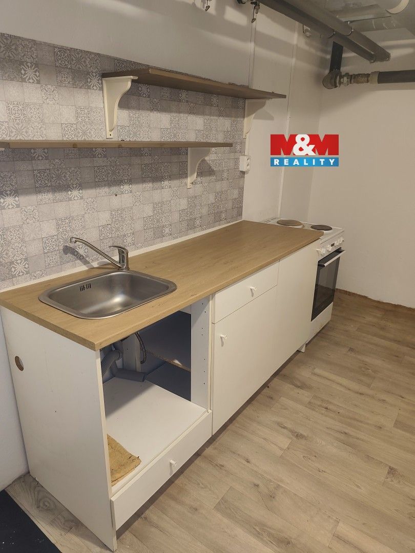 1+1, U lipky, Lány, 24 m²