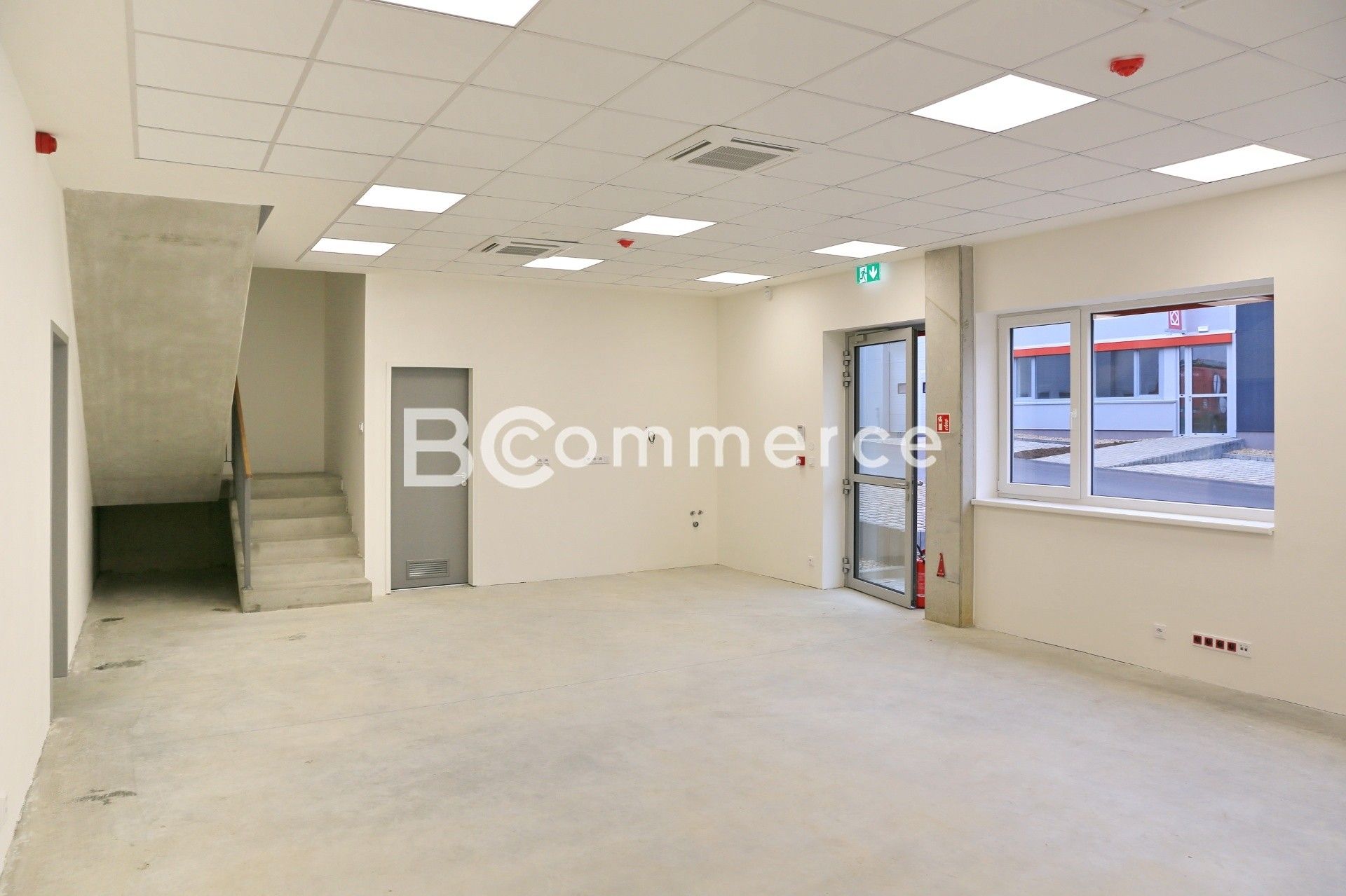 Pronájem obchodní prostory - Troubsko, 140 m²