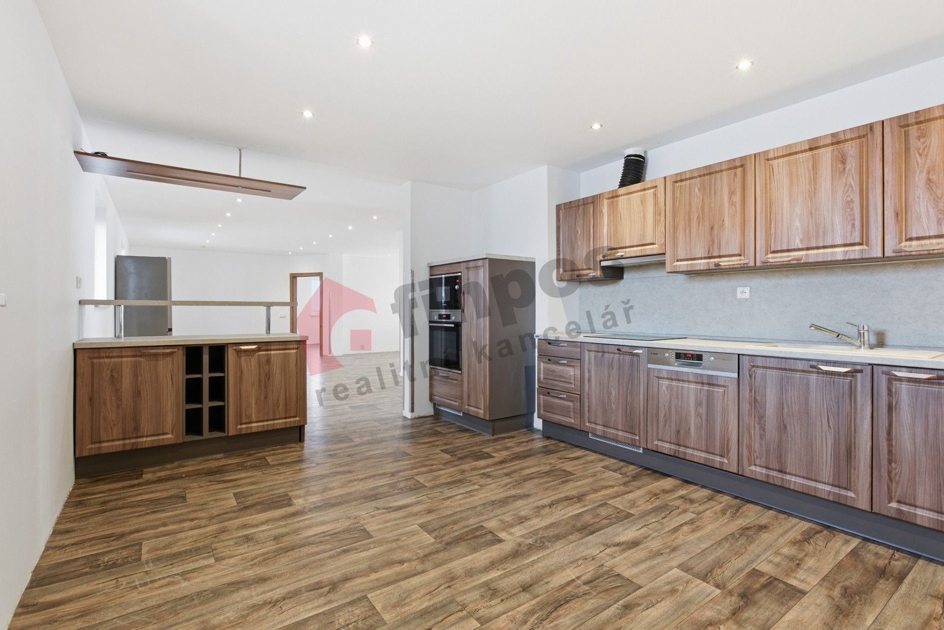 Rodinné domy, Březno, Velemín, 282 m²