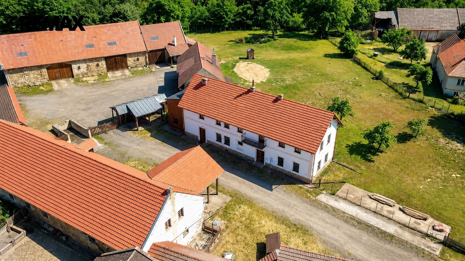 Prodej rodinný dům - Kokořín Březinka, 320 m² - 5