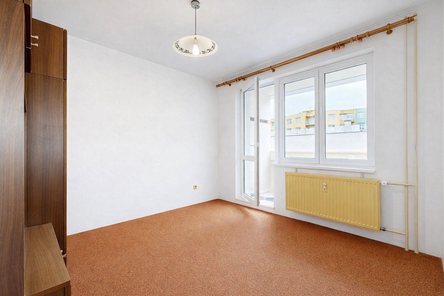 Pronájem byt 4+1 - Kosmonautů, Jindřichův Hradec, 77 m²