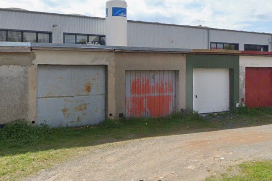 Garáže, Polička, 572 01