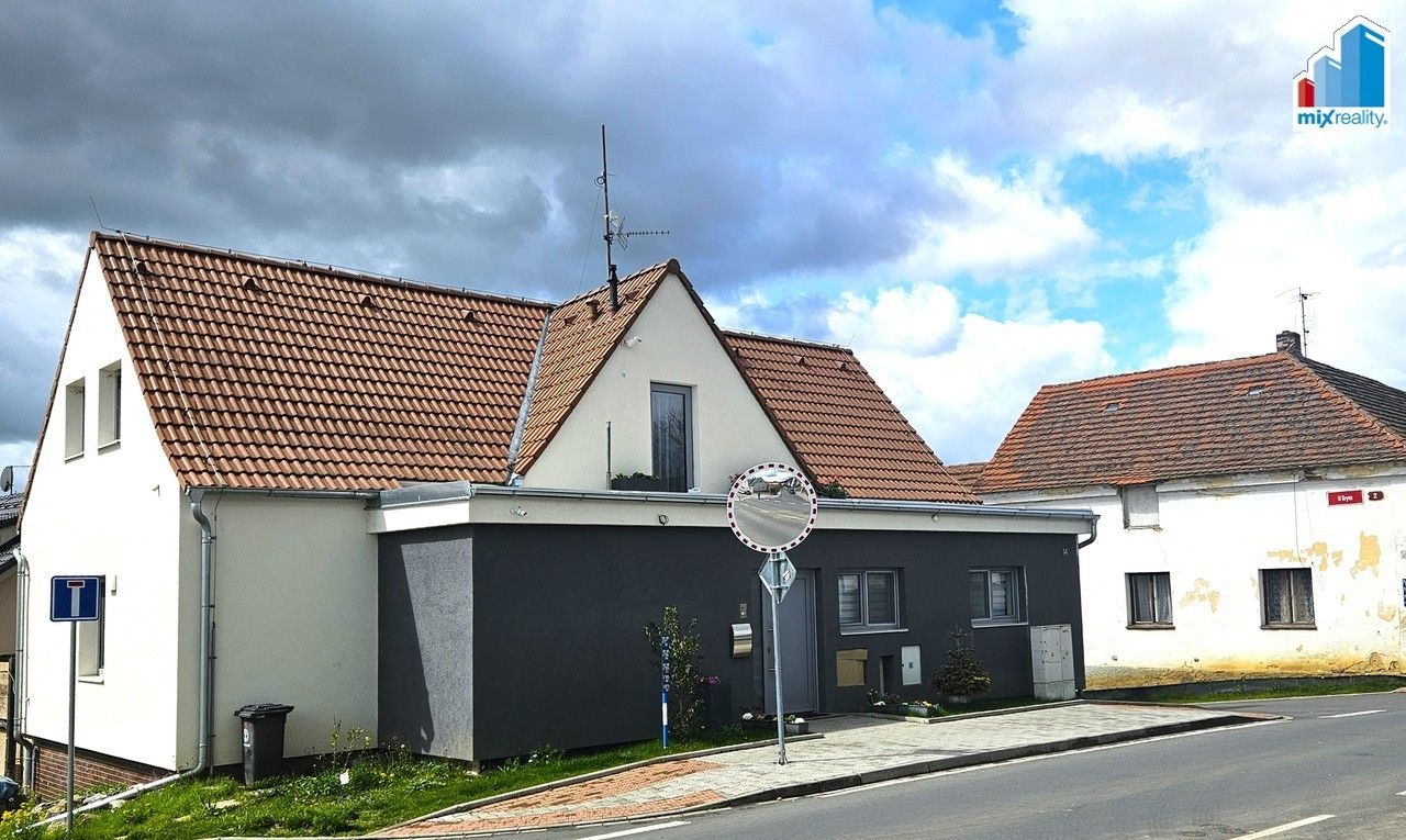 Prodej rodinný dům - Na Hradčanech, Plzeň, 187 m²