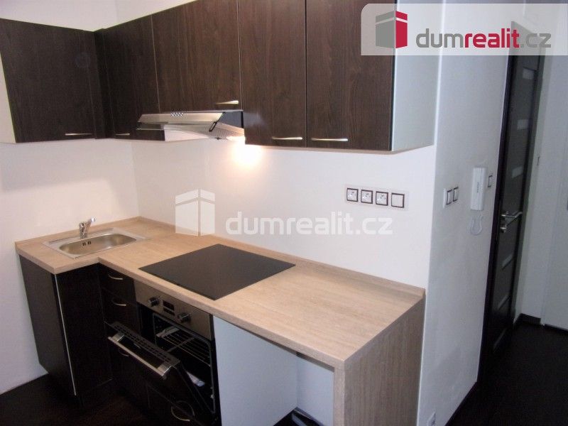 2+1, Charkovská, Karlovy Vary, 48 m²