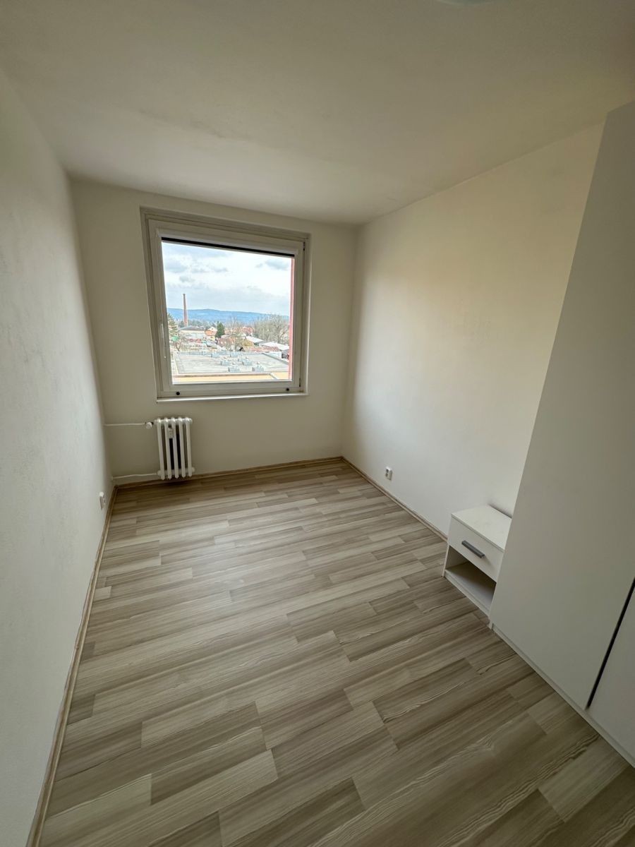 2+kk, Nad Papežem, Dobříš - Dobříš, Středočeský kraj, 44 m² - 2