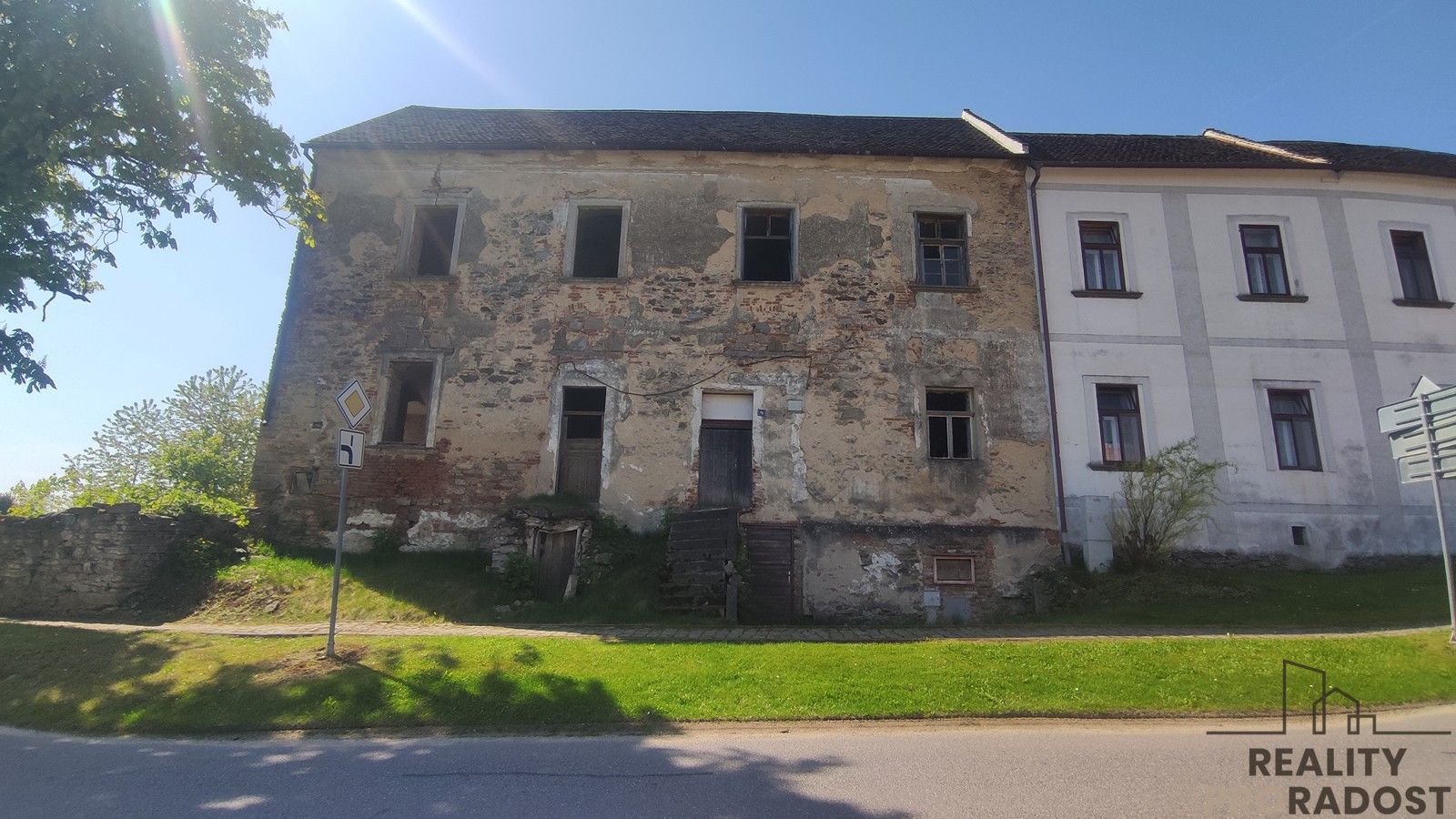 Památky, Vratěnín, 300 m² - 1