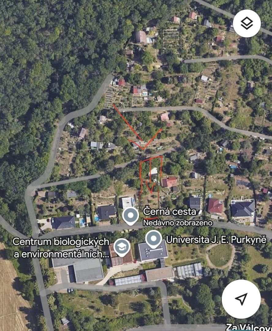 Pozemek pro bydlení, 915 m²