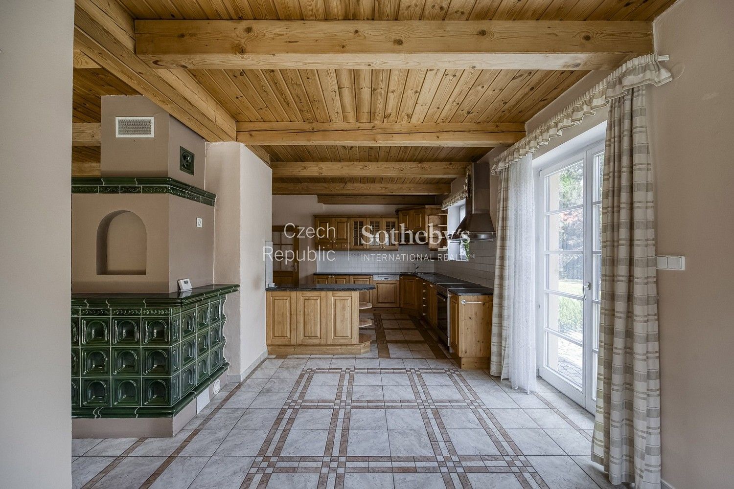 Prodej rodinný dům - Karlík, okres Praha-západ, Středočeský kraj, 331 m² - 5