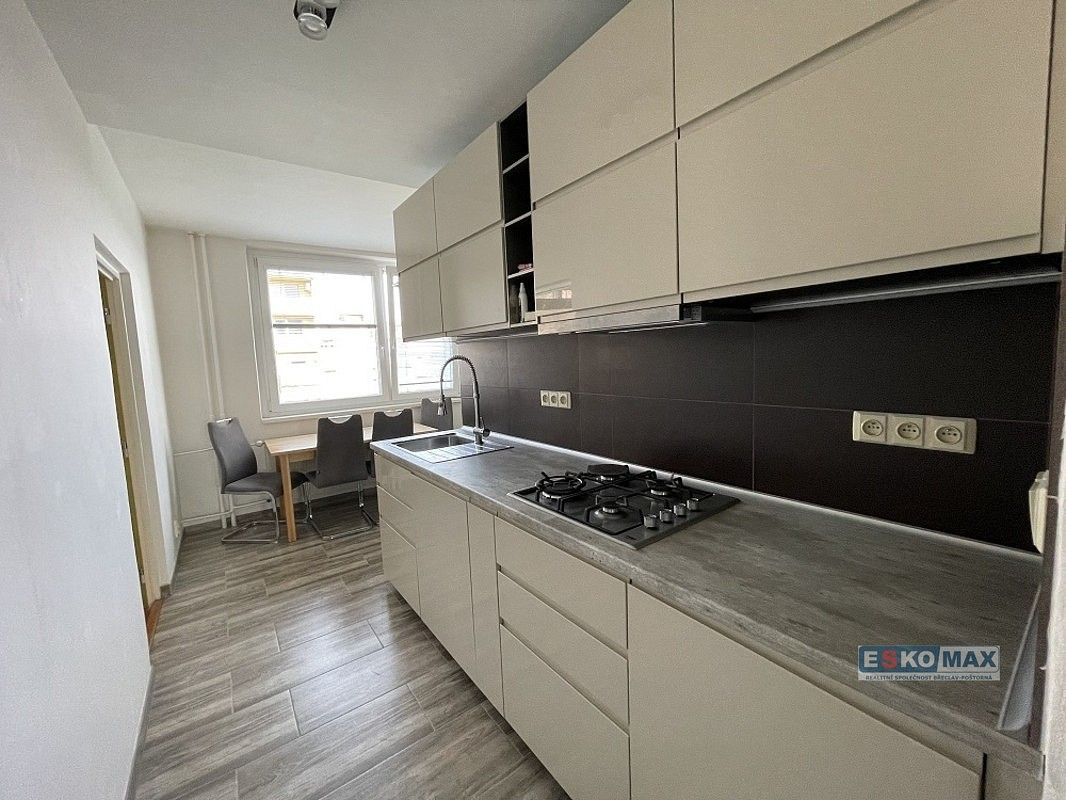 3+1, Hodonín, Jihomoravský kraj, 74 m² - 2
