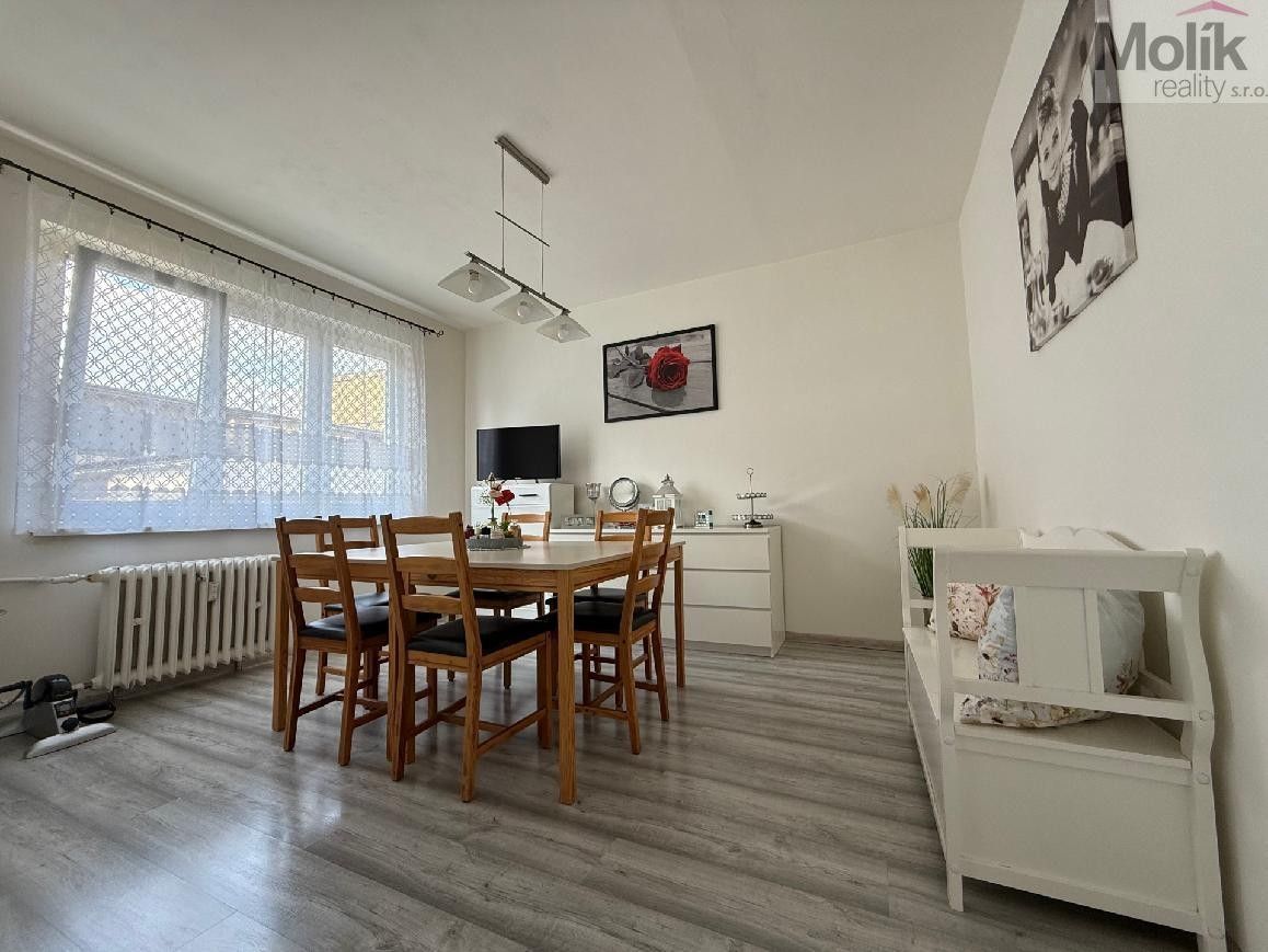 3+1, M. Švabinského, Bílina, 72 m² - 2