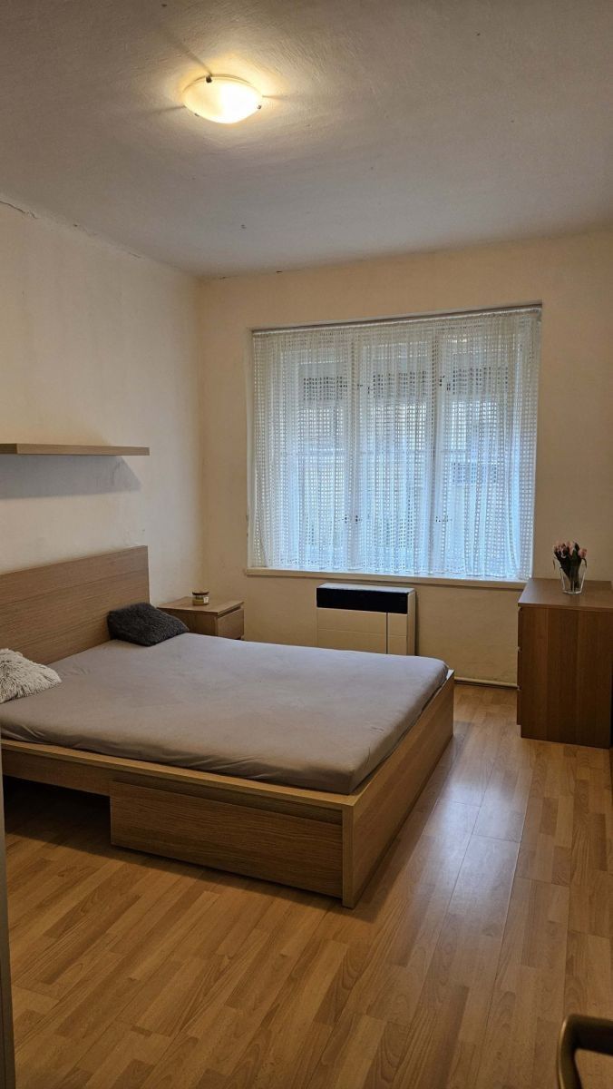 Pronájem byt 2+kk - Horní, Praha - Nusle, 42 m² - 5