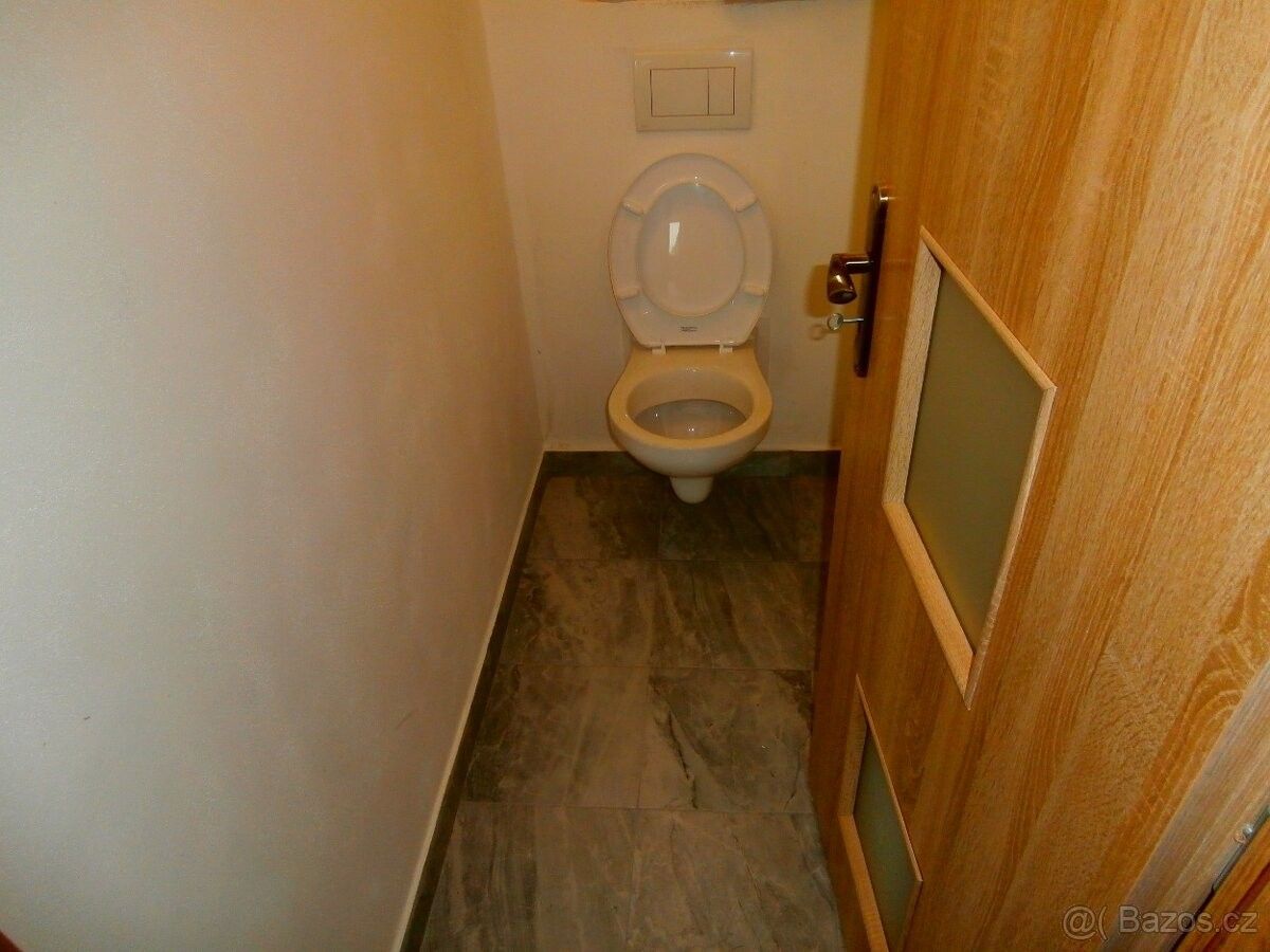 Pronájem byt - Bystřice nad Olší, 739 95