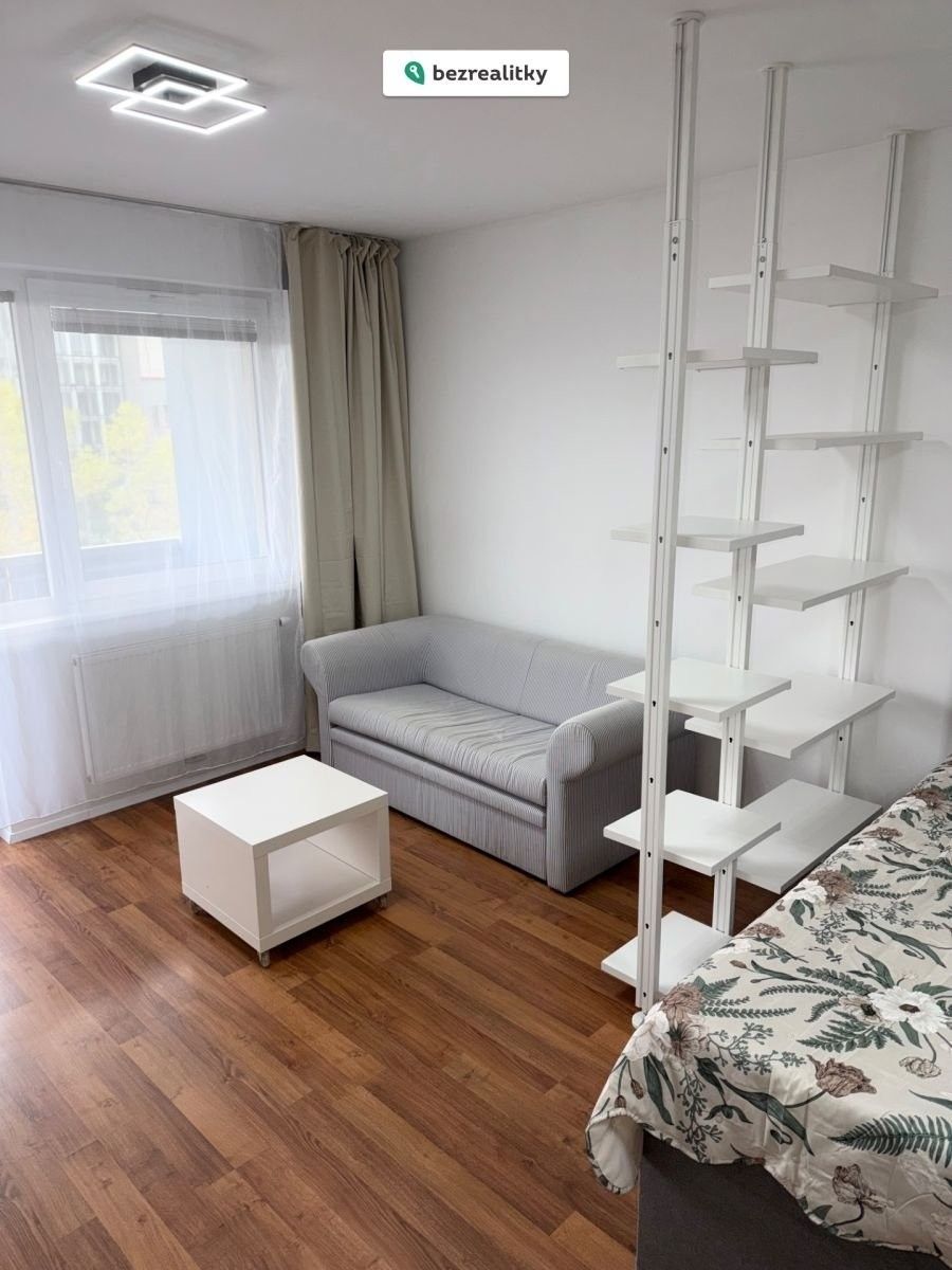 Byt 1+kk · 38 m² · Babická 2379, Praha Chodov - 4