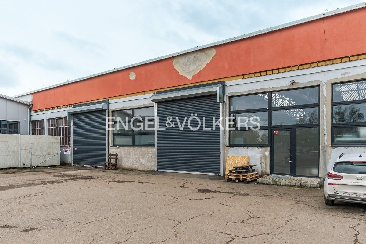 Pronájem sklad - Strojírenská, Havlíčkův Brod, 960 m²