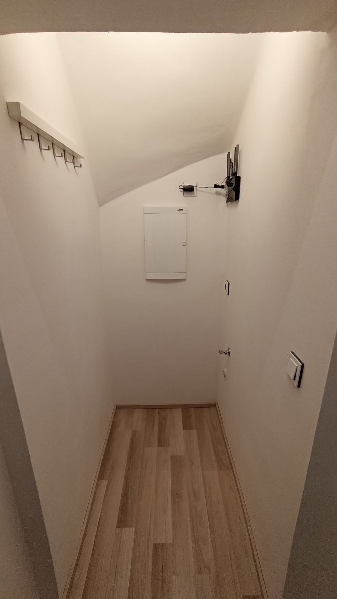 Pronájem byt 1+kk - V Brůdku, Praha - Třebonice, 21 m² - 5