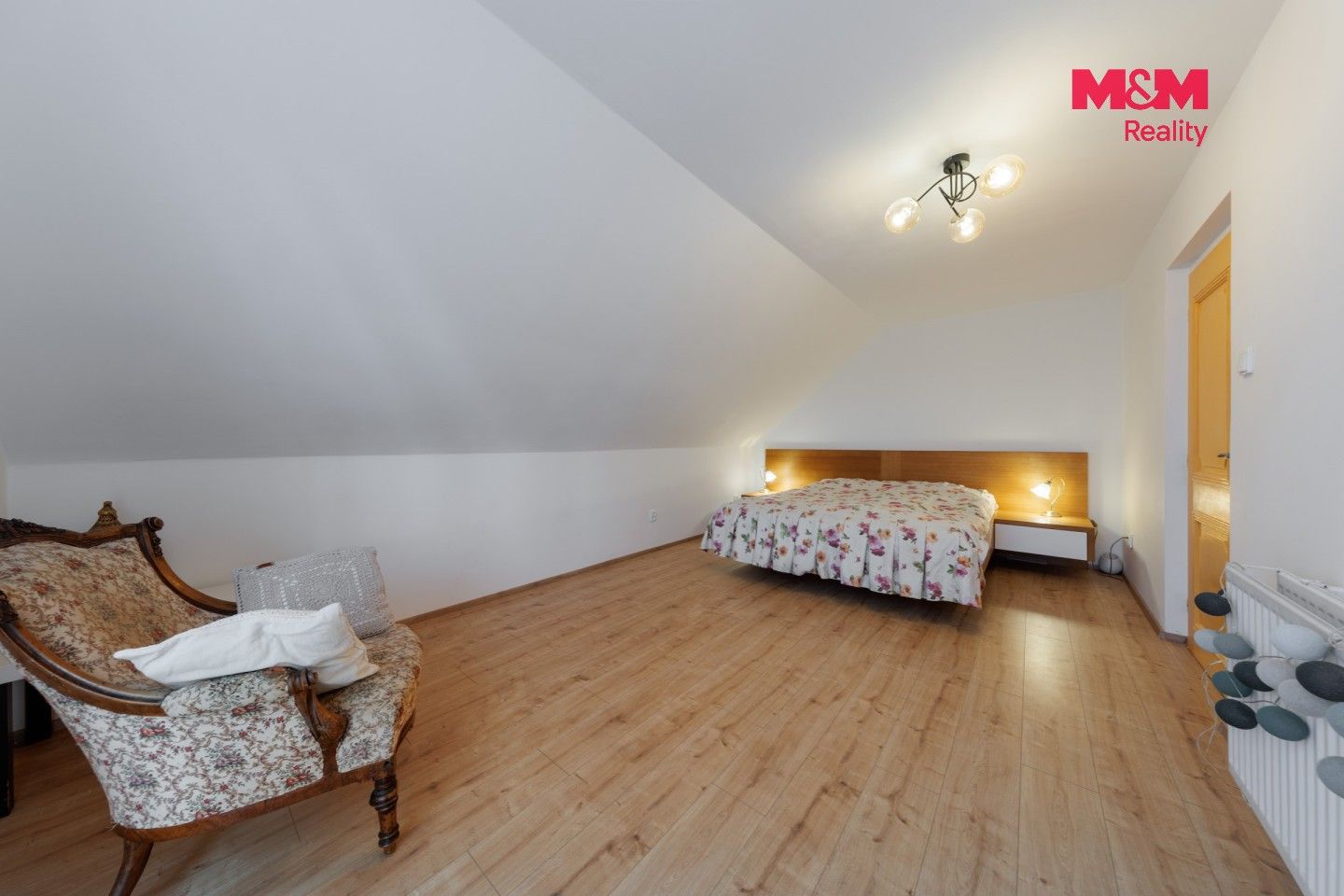 Rodinný dům · 330 m² · V Lučinách, Karlovy Vary - 4