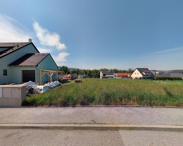 Prodej pozemek pro bydlení - Smrková, Kaplice, 705 m²