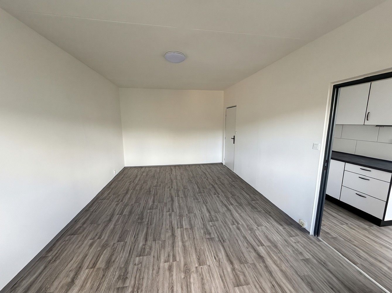 Pronájem byt 2+1 - Březenecká, Chomutov, 65 m² - 5