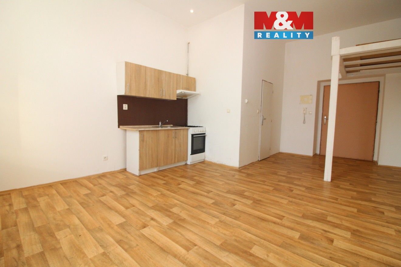 1+kk, Pod Holým vrchem, Česká Lípa, 38 m²
