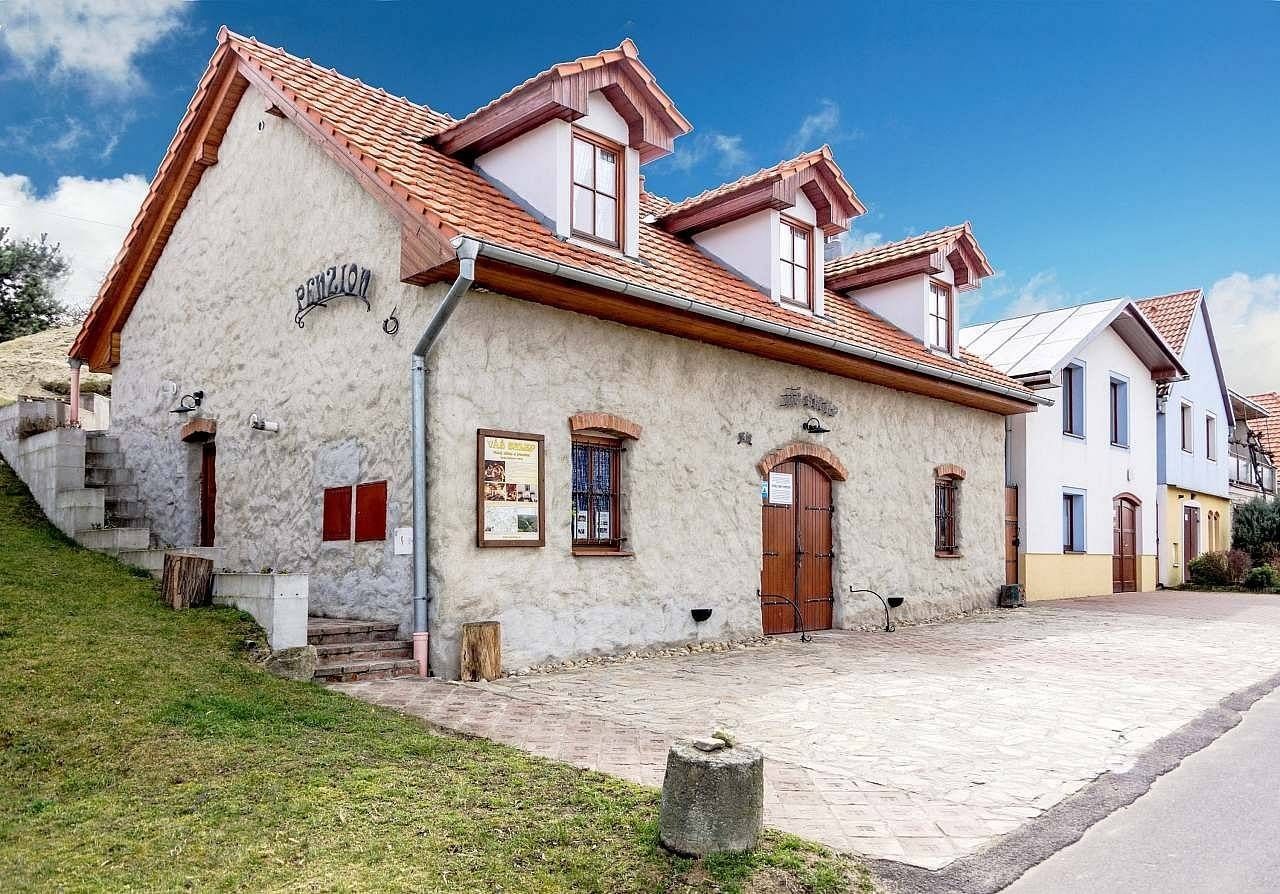 Chaty, Nový Šaldorf-Sedlešovice - Nový Šaldorf, Jihomoravský kraj - 1