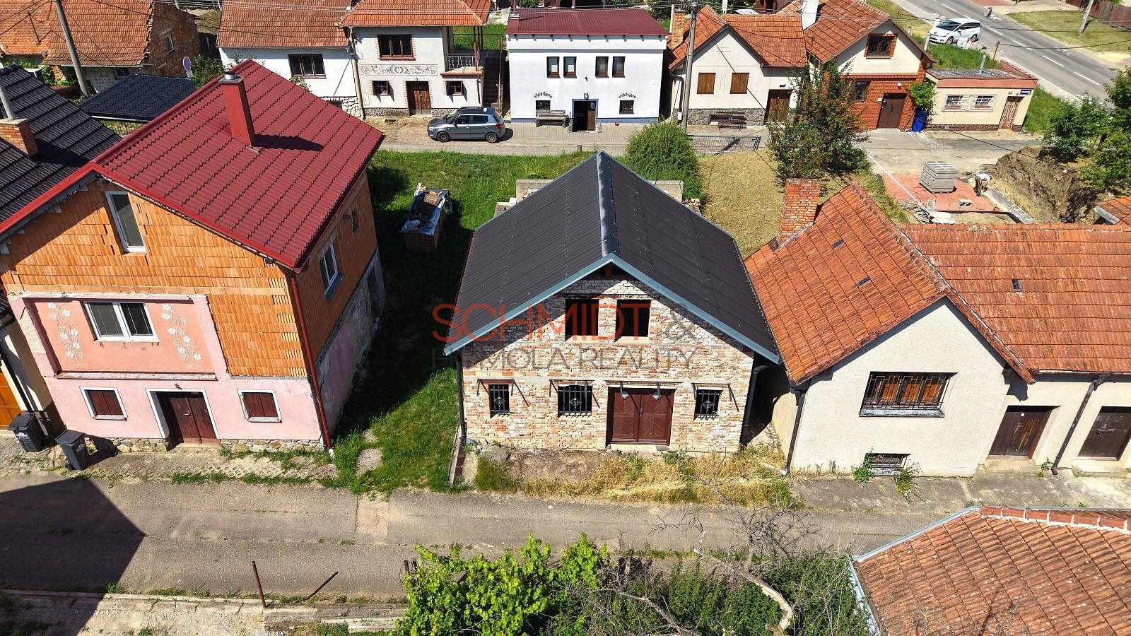Prodej ostatní - Velké Bílovice, okres Břeclav, Jihomoravský kraj, 176 m² - 1